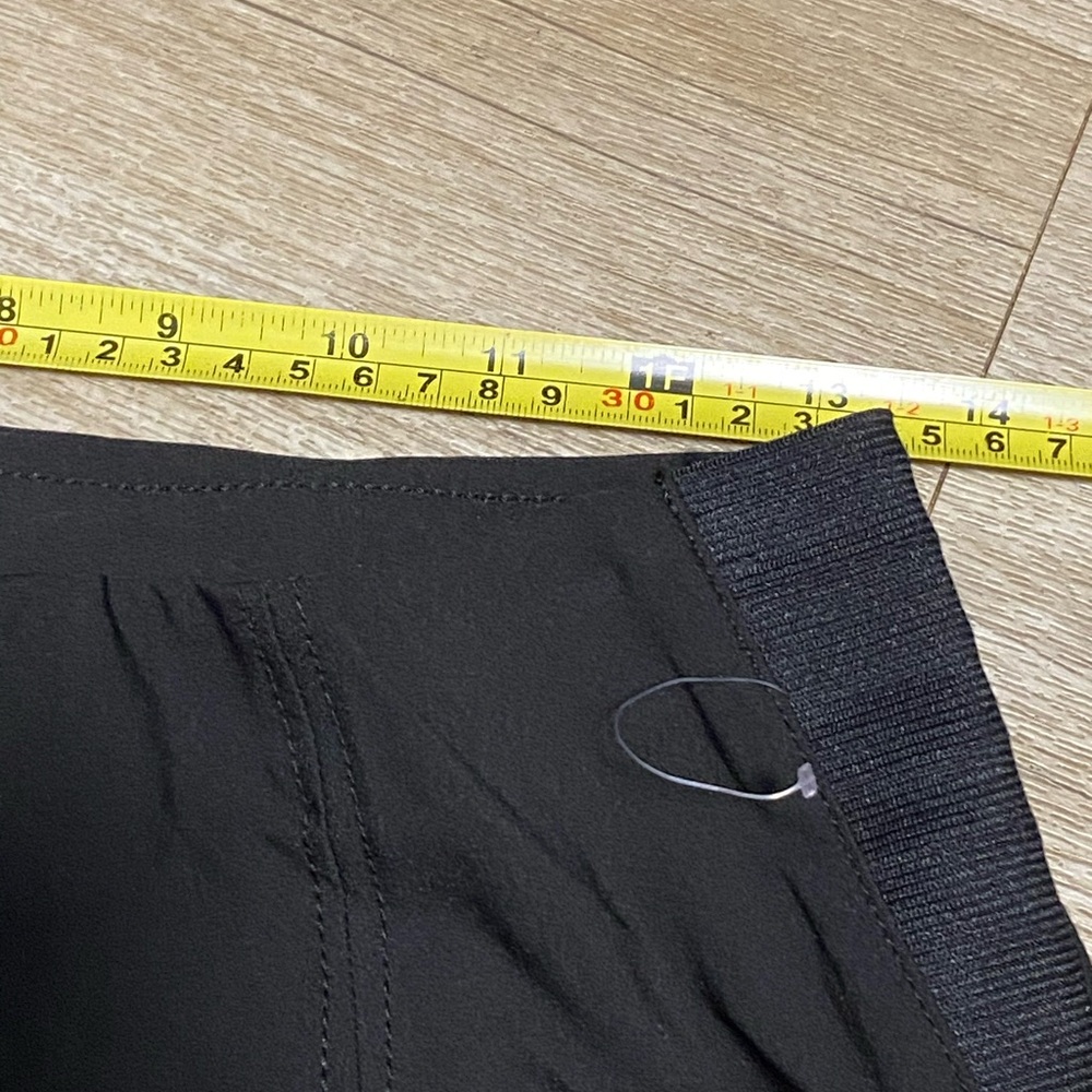 ADRIANNA PAPELL BLACK BI STRETCH PULL ON PANTS SIZE 6 - Picture 3 of 8